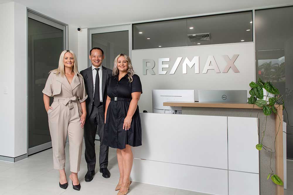 return to remax
